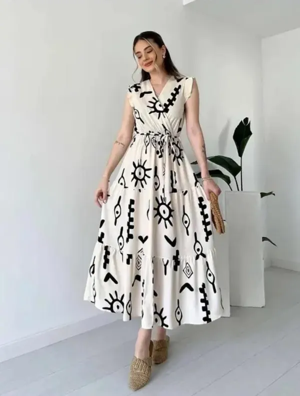 The_Queen_–_Premium_Printed_Rayon_Gown