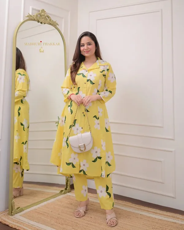 Yellow_Embroidery_stylish_kurta_set
