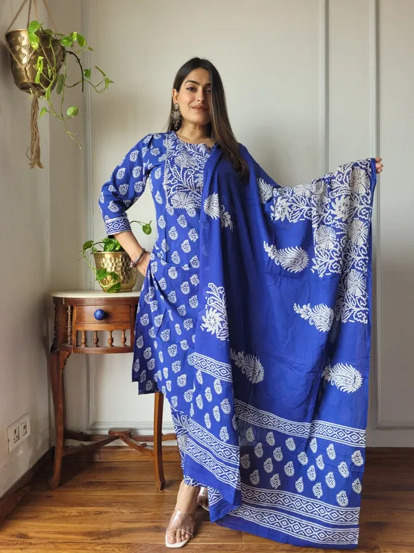 Royal_Blue_Cotton_suit_with_cotton_dupatta_(Stitched)