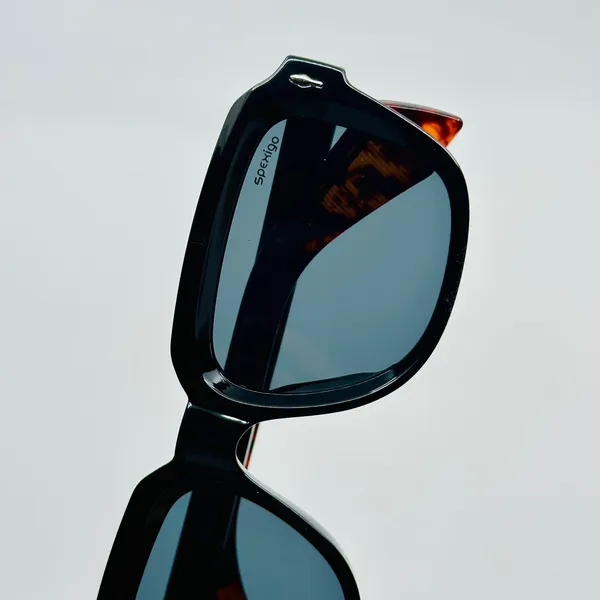 Black_Polycarbonate_Premium_&_Elegant_Uv_Sunglasses_For_Men