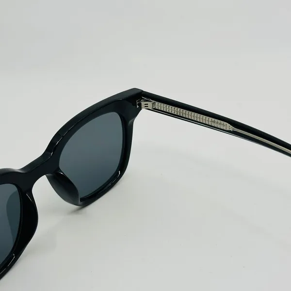 Black_Polycarbonate_Premium_&_Elegant_Uv_Sunglasses_For_Men