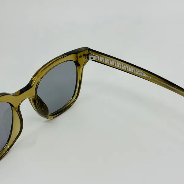 Olive_Green_Polycarbonate_Premium_&_Elegant_Uv_Sunglasses_For_Men