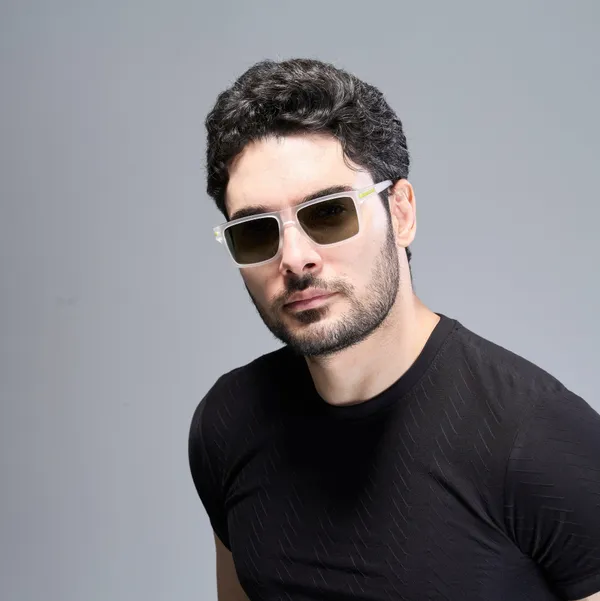 Transparent_Polycarbonate_Premium_&_Elegant_Polarized_Sunglasses_For_Men