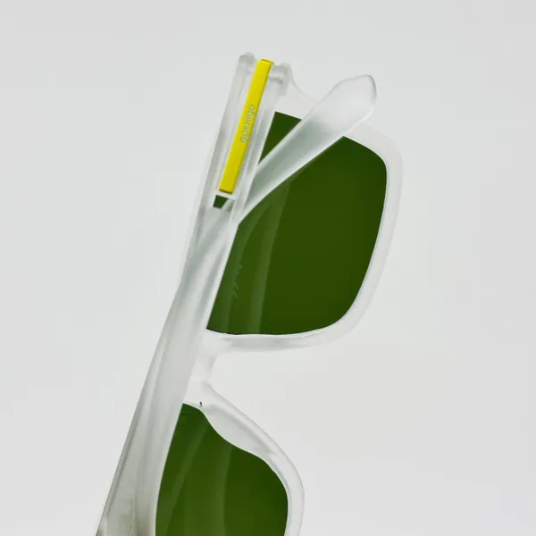 Transparent_Polycarbonate_Premium_&_Elegant_Polarized_Sunglasses_For_Men