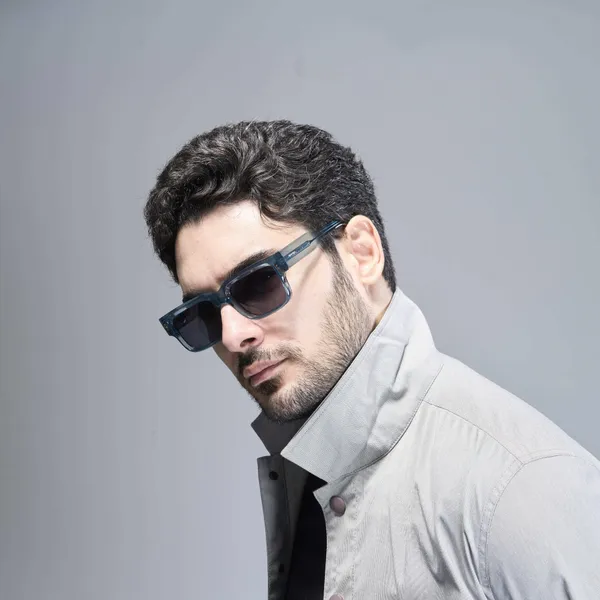 Blue_Polycarbonate_Premium_&_Elegant_Uv_Sunglasses_For_Men