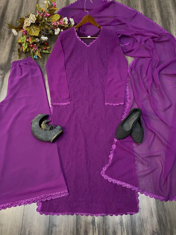 Sheesh_Timeless_Glow_Ethnic_Wear