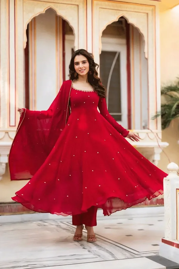 Red_Cotton_Gown_For__Women