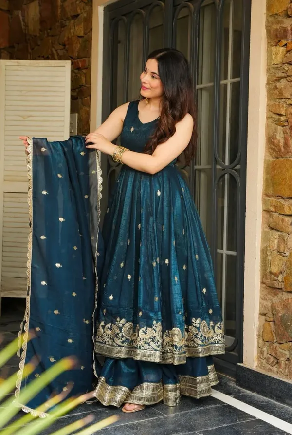 Sheesh_Heavy_Embroidered_Sequence_Silk_Set__Designer_Ethnic_Wear_for_Women