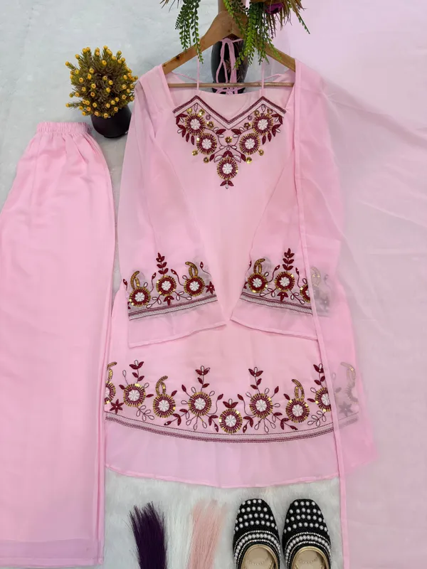Sheesh_Baby_Pink_Faux_Georgette_Embroidered_Kurti_Palazzo_Set_with_Dupatta