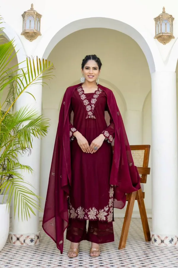 Sheesh_Bloom_Elegance_Ensemble
