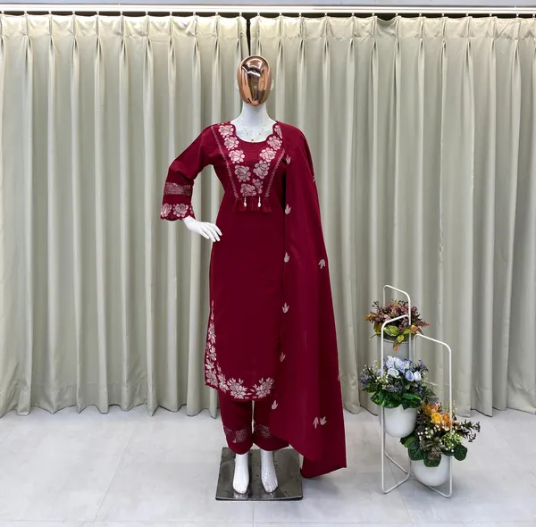 Sheesh_Bloom_Elegance_Ensemble