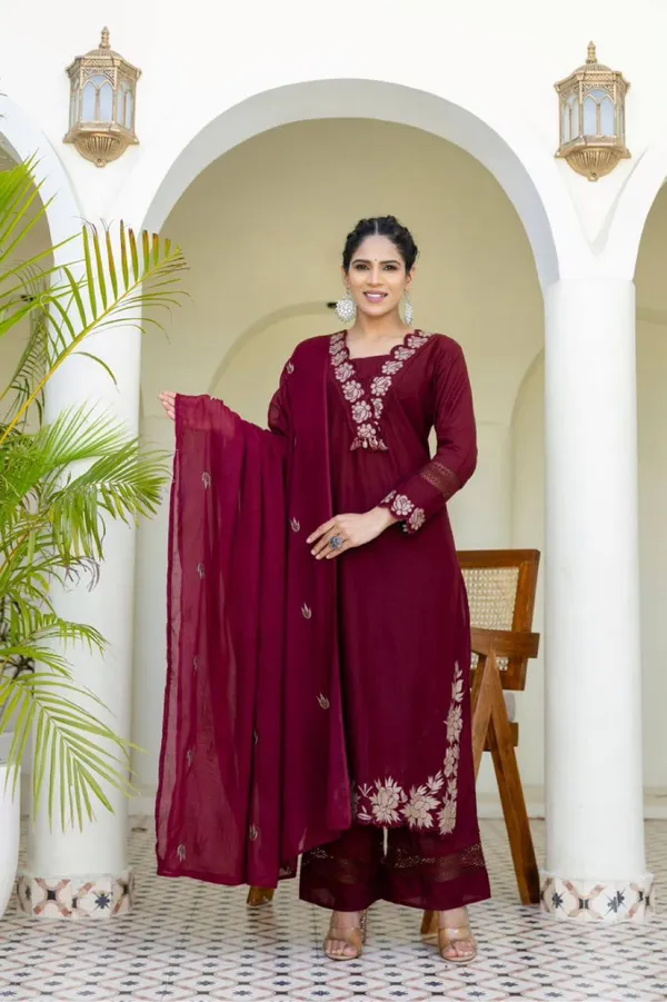 Sheesh_Bloom_Elegance_Ensemble