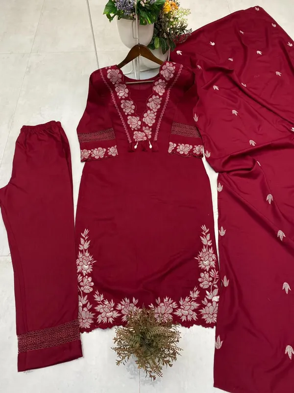 Sheesh_Bloom_Elegance_Ensemble