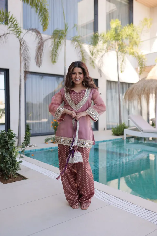 Sheesh_Blush_Zariya_Palazzo_Suit