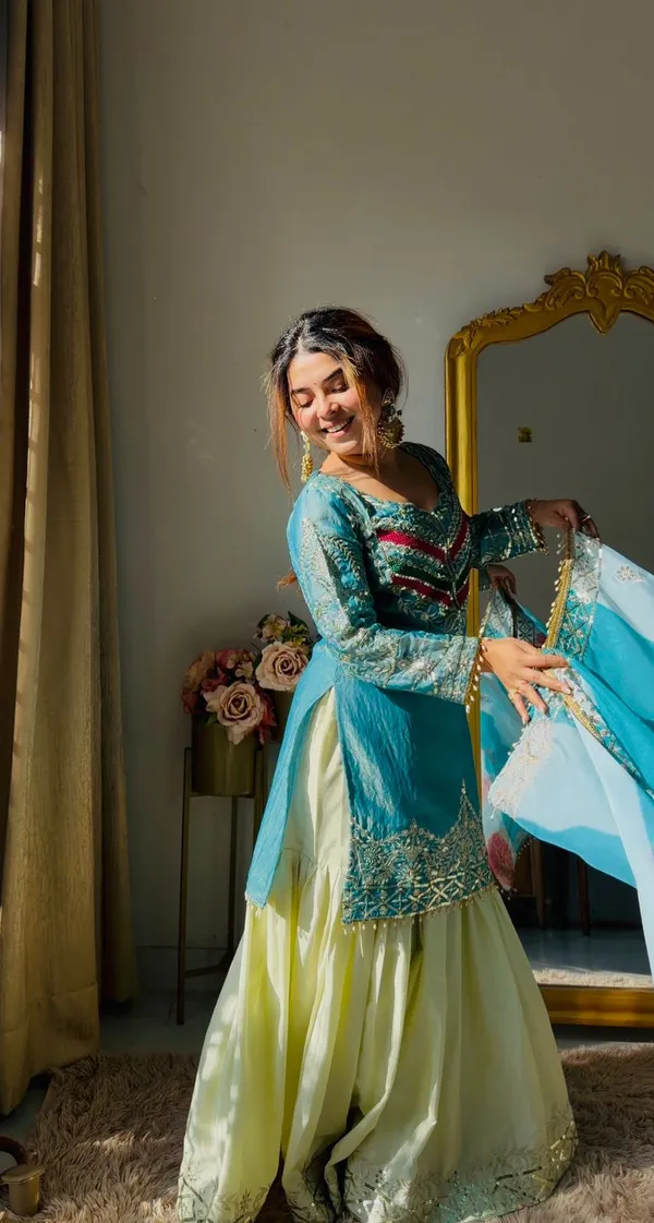 Sheesh_Designer_Embroidered_Top_Palazzo_Set_with_Organza_Dupatta_(Premium_Festive_Wear)