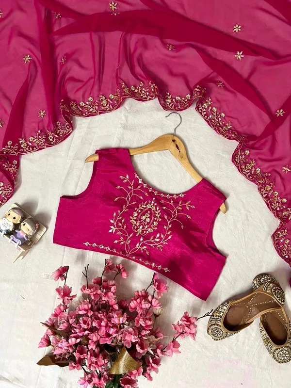 Sheesh_Gulnaar_Royale_Embroidered_Suit_Set
