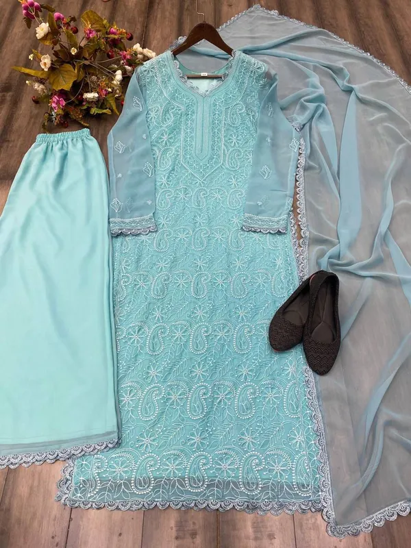 Sheesh_Timeless_Glow_Ethnic_Wear