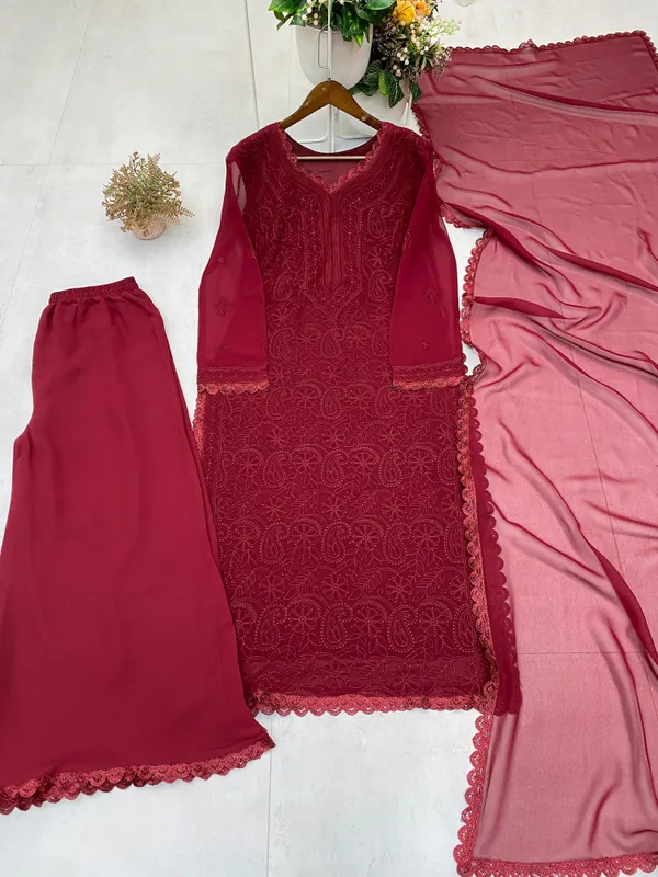 Sheesh_Timeless_Glow_Ethnic_Wear