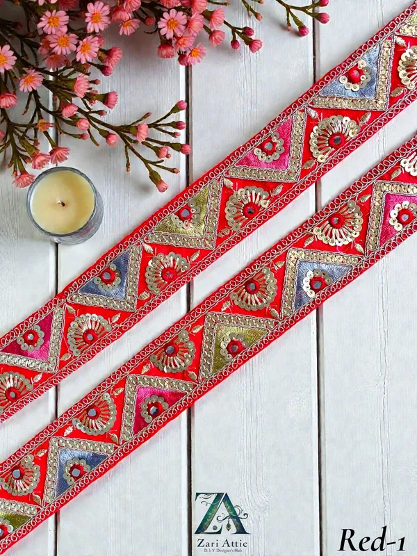 Embroidere_Fabric_Lace-Multicolour