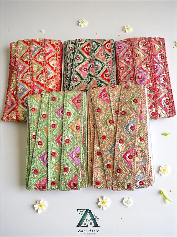 Embroidere_Fabric_Lace-Multicolour