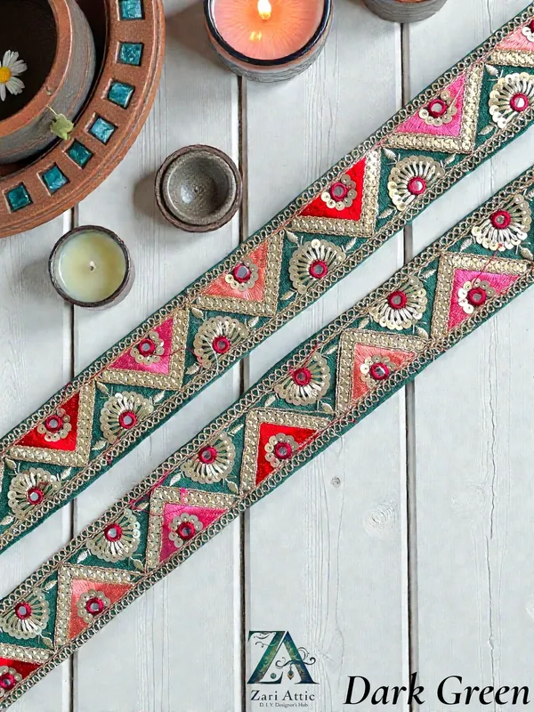 Embroidere_Fabric_Lace-Multicolour
