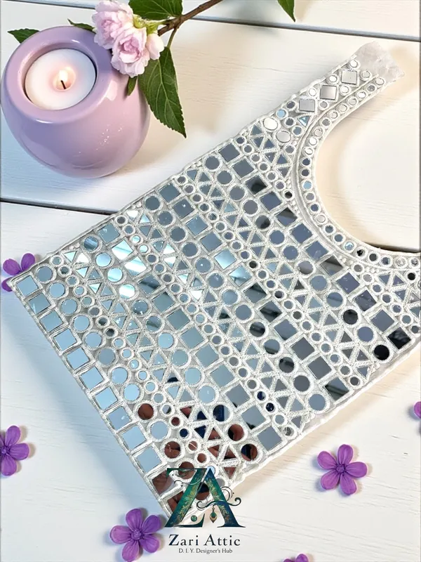 Trendy_Cotton_Mirror_Neckline_Patch-White
