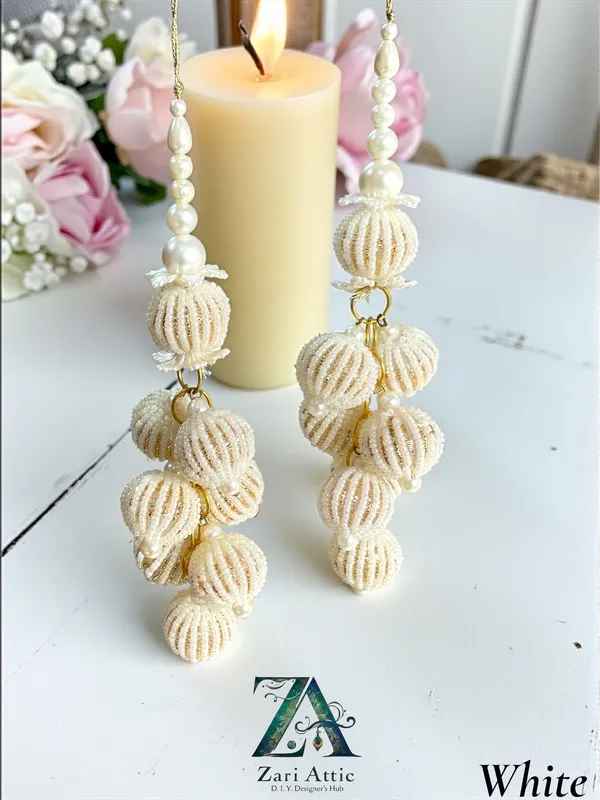 Handmade_Matka_Latkan-White