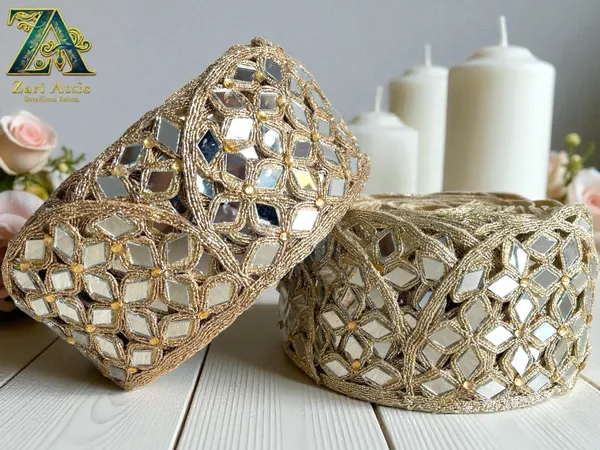 Cutwork_Elegant_Mirror_Lace(3_Inch)