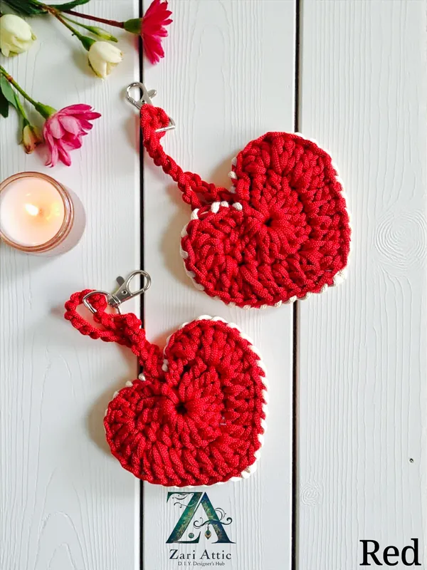 Valentine's_Heart_Key_Chain-Handmade_Macreme-Red