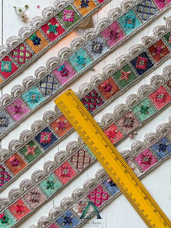 Multicolour_Zari_Embroidered_Lace_9647