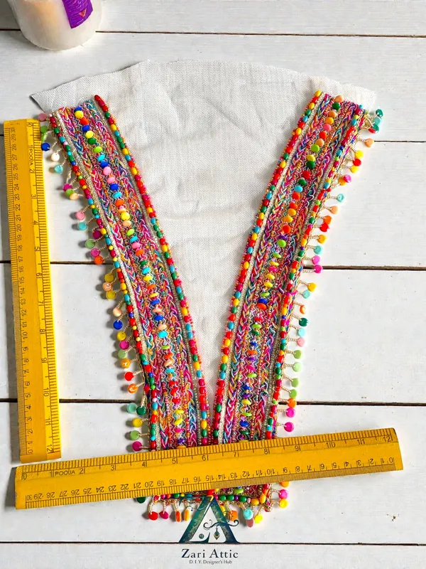 Beaded_Neck_Line-Rainbow_-_2554