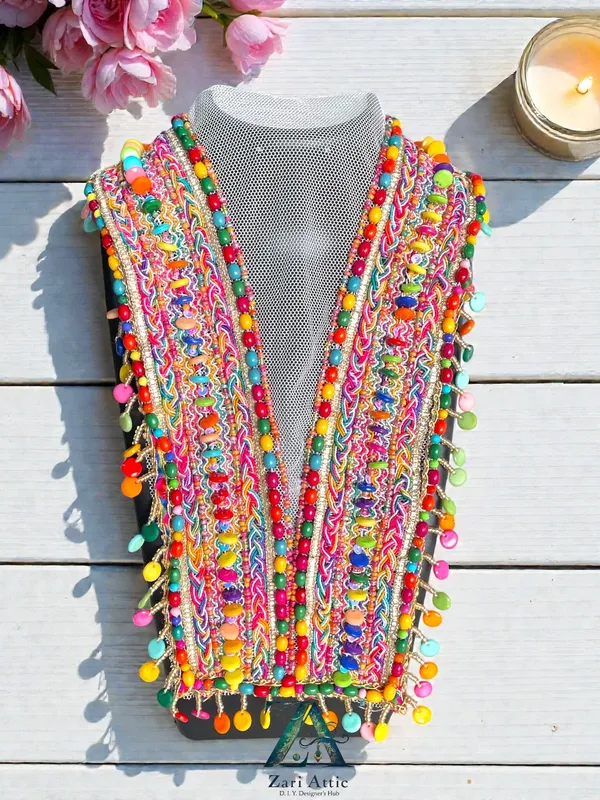 Beaded_Neck_Line-Rainbow_-_2554