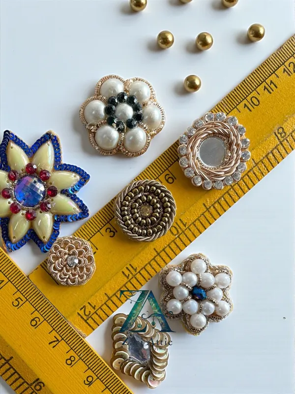 Handmade_Faux_Pearl_Sew_On_Patch(White)
