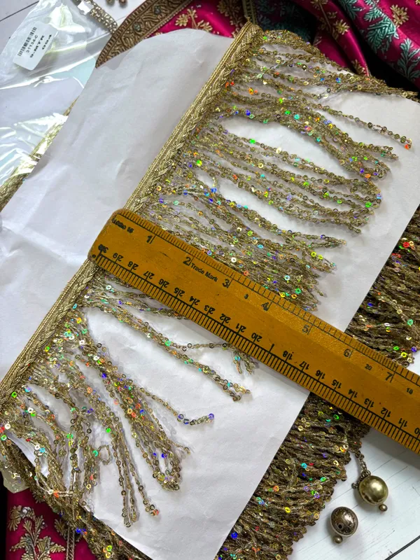 Gold_Tasseles_Lace-6_Inch