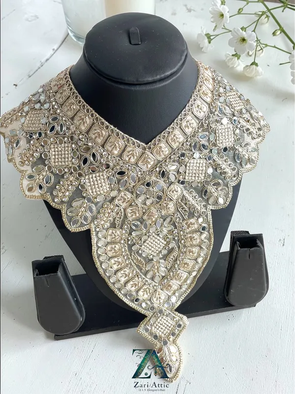 Zari_Embroidered_Neckline_with_Real_Mirror_and_Stones