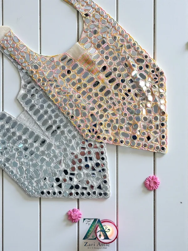 Trendy_Mirror_Neckline_Patch_Rainbow