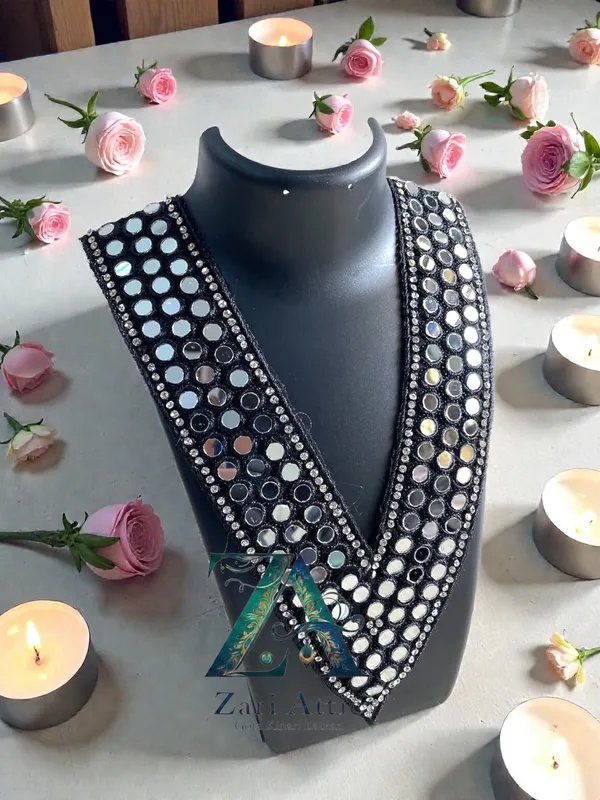 Trendy_Mirror_Neckline_Patches_-_27036