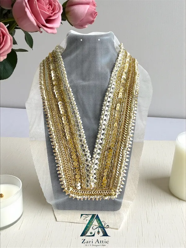 Cut-Dana_Mirror_Neckline_Patch-Gold