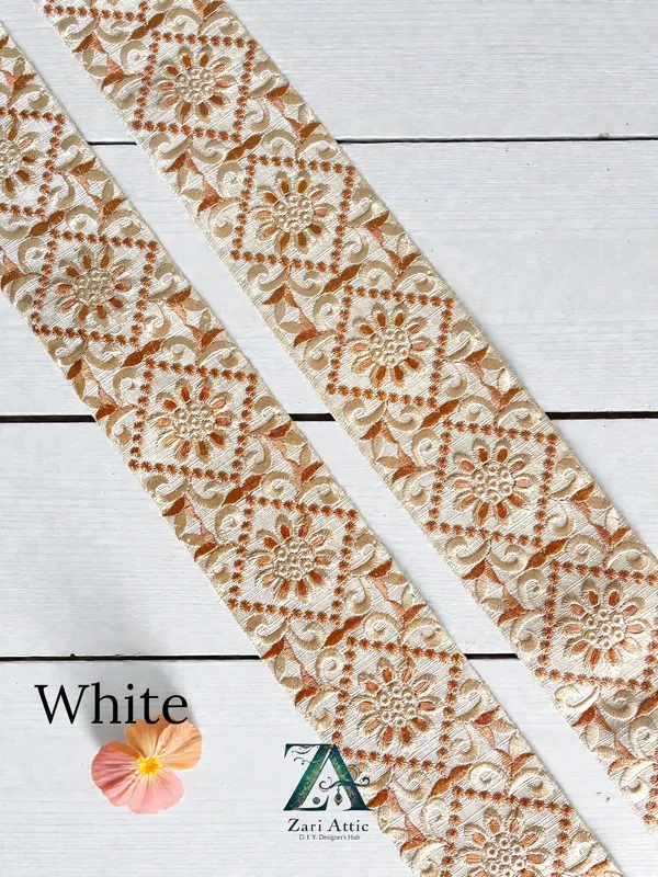 White_Emroidered_Lace(2.5_Inch)