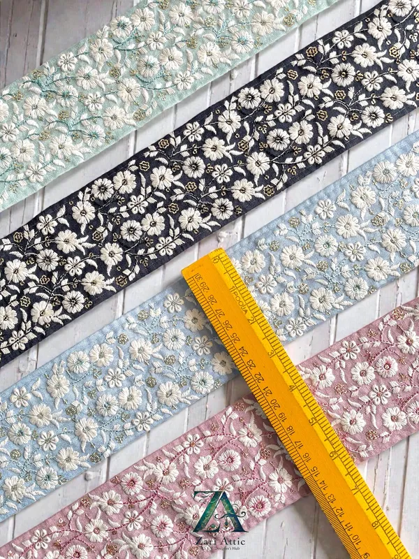 Premium_Embroidered_Fabric_Lace_(3_Inch)