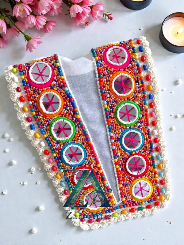 Trendy_Neckline_Patch_Rainbow