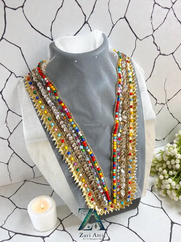Cut-Dana_Mirror_Neckline_Patch-Gold-Multicolour
