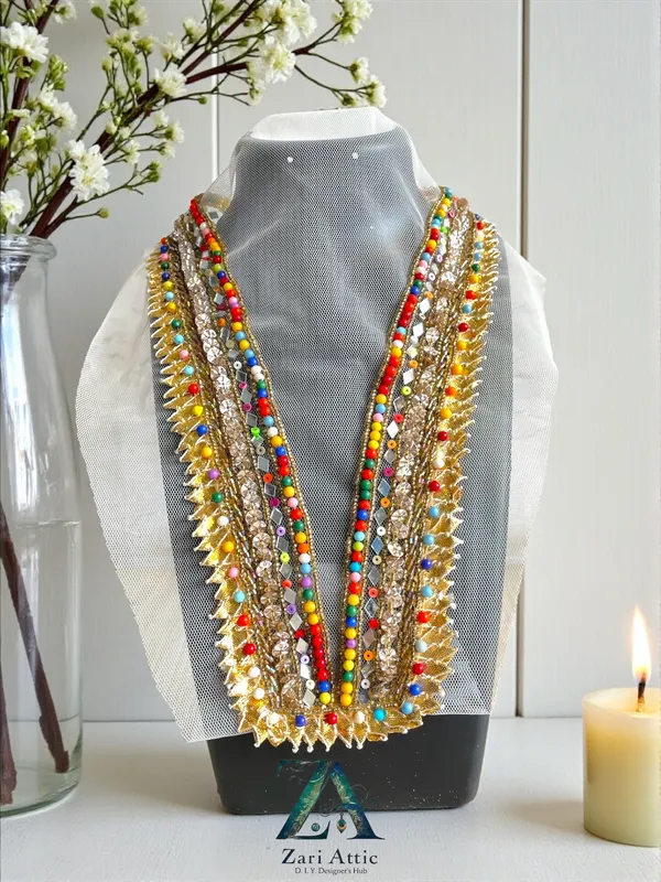 Cut-Dana_Mirror_Neckline_Patch-Gold-Multicolour