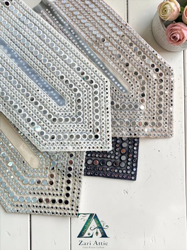Rose_Gold_Mirror_Neckline_Patch