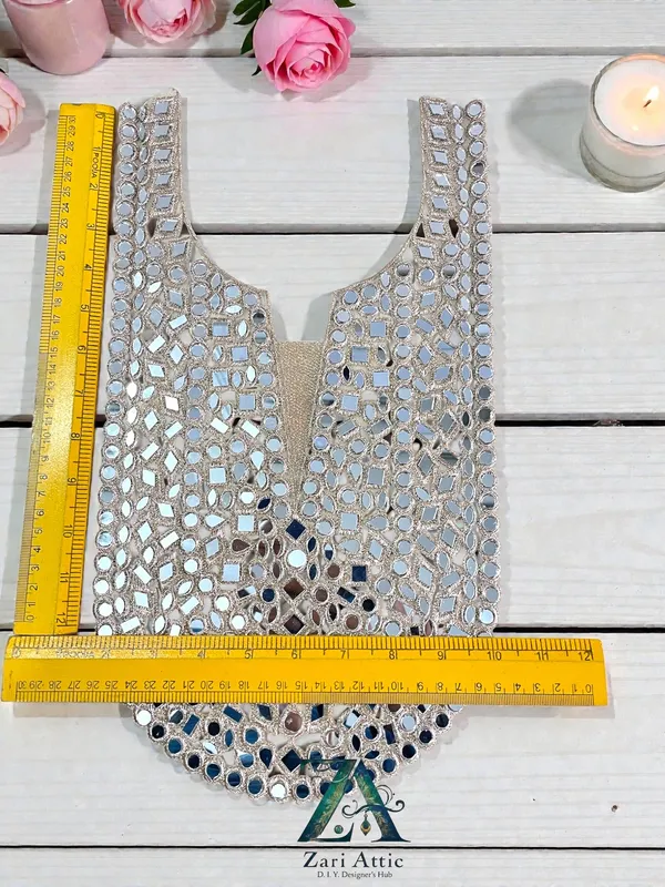 Gold__Mirror_Neckline-Design_2-919