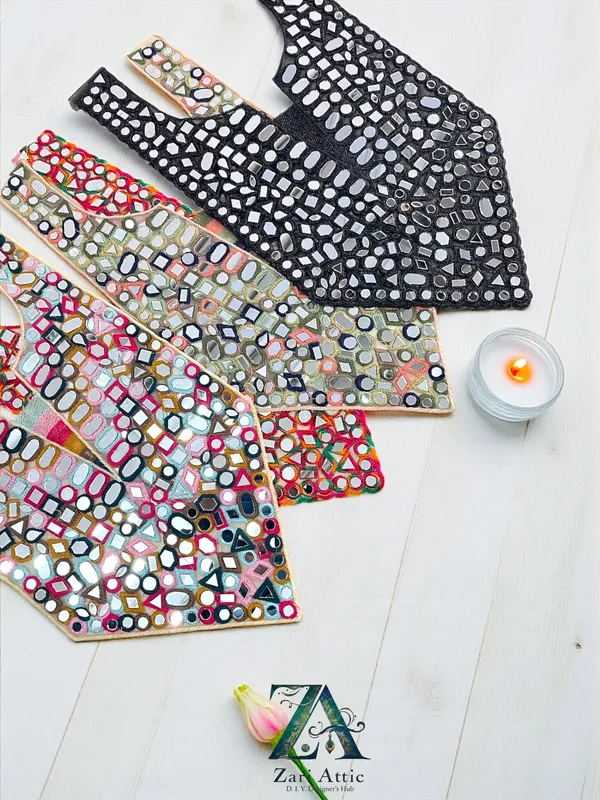 Dyeable_White_Mirror_Neckline_Patches-Black