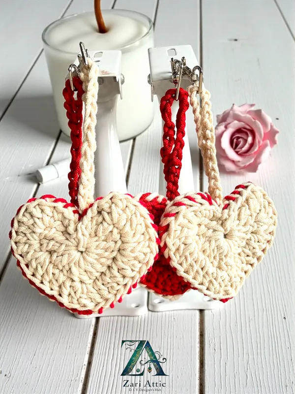 Valentine's_Heart_Key_Chain-Handmade_Macreme-White