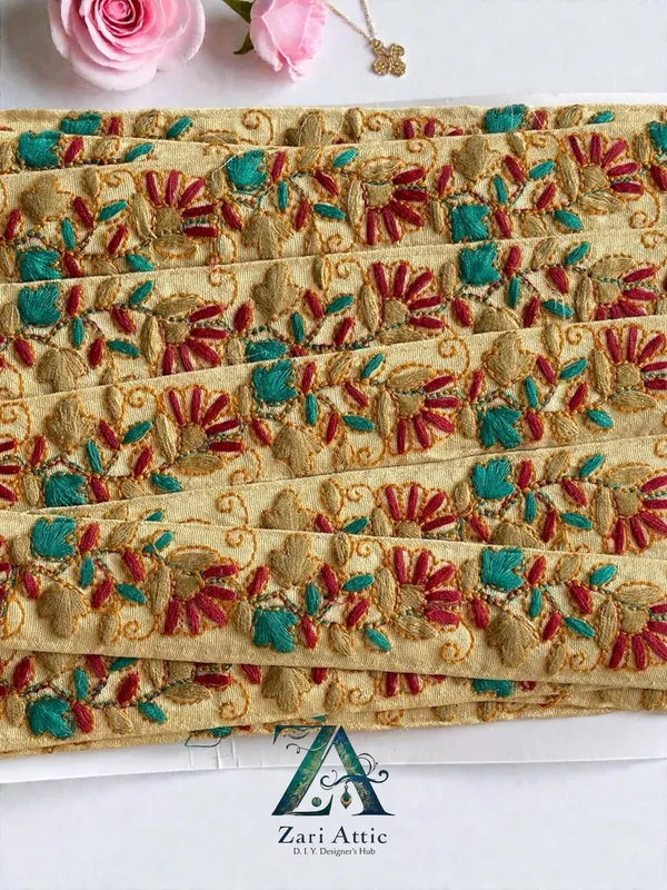 Beige_Premium_Elegant_Design_Embroidered_Fabric_Lace_(1_Inch)