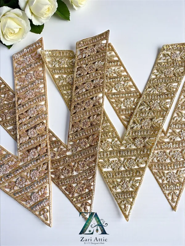 Hand_Embroidered_Gold_Neckpatch