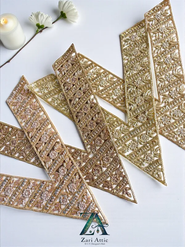 Hand_Embroidered_Gold_Neckpatch